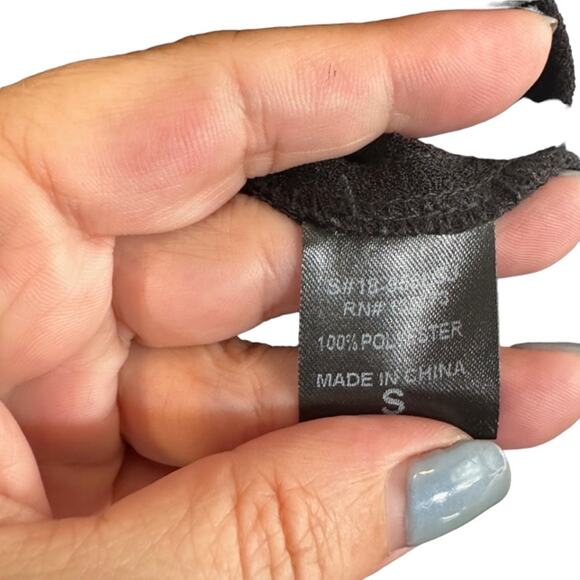 Olivaceous Black Asymmetrical Ruffle Zipper Back Mini Skirt Women Sz S - Picture 5 of 8